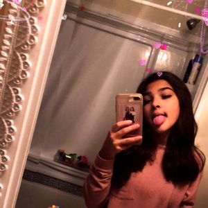 Meet your Posher, Alex